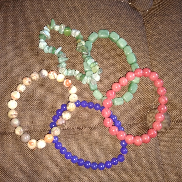 Lot of 5 Gemstones bracelets - Picture 2 of 8